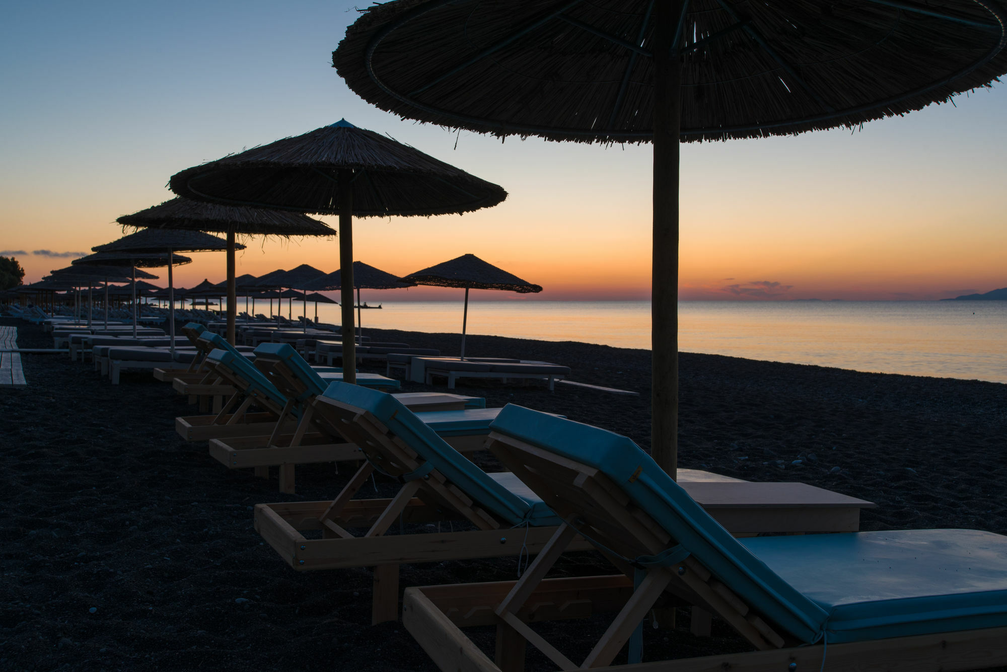 Santorini Crystal Blue Boutique Hotel Kamari  Exterior photo